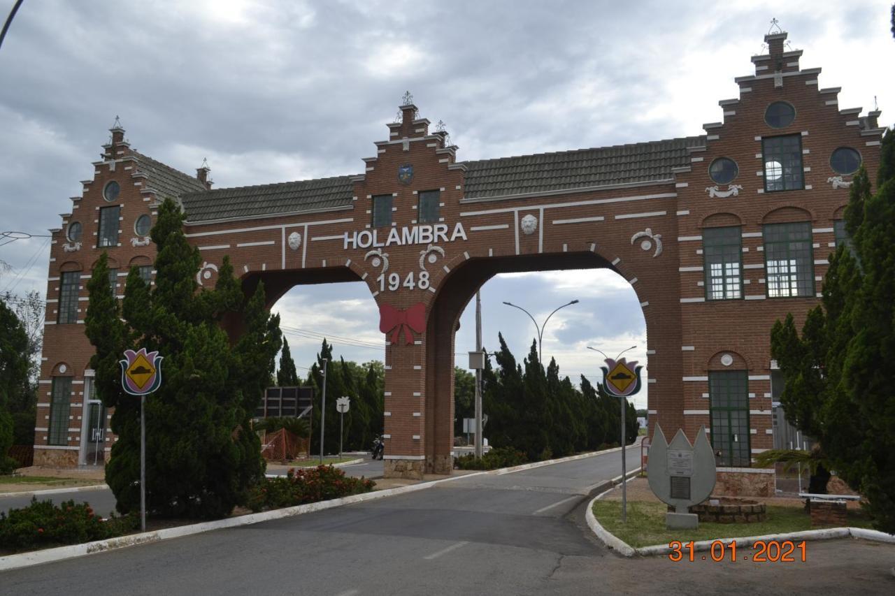 Apto Top Centrum Holambra/Excelente Localizacao Exterior photo